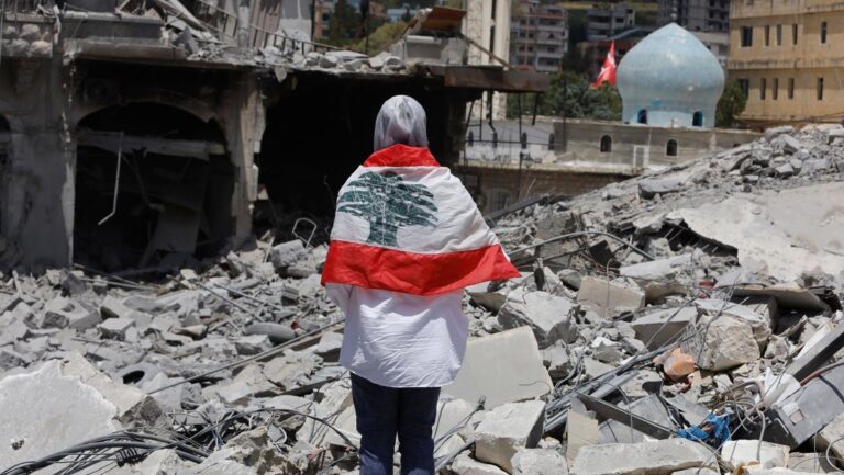 Fuerzas Armadas de Irán advierten a Israel de "dura respuesta" por ataques en el Líbano