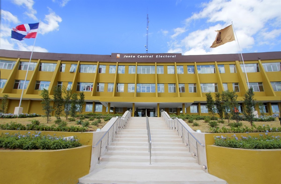 JCE dispone ciudadanía podrá renovar la cédula sin importar mes de cumpleaños los fines de semana y feriados en todos los centros de República Dominicana