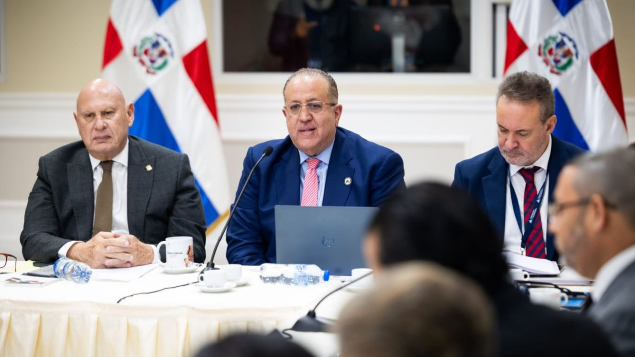 Ministro Magín Díaz afirma que más del 90 % de recaudación provendrá de la población más rica
