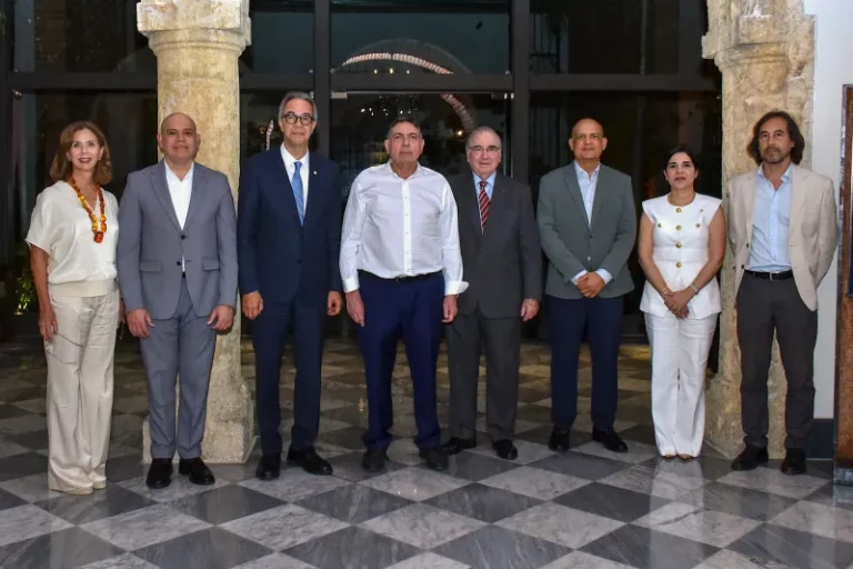 Encuentro de ministros de Educación y Cultura en el histórico Centro Cultural Taíno Casa del Cordón