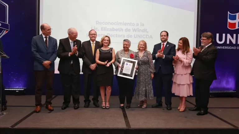 Bodas de Plata Académicas: UNICDA Celebra 25 Años de Excelencia y Rinde Tributo a su Legado Institucional