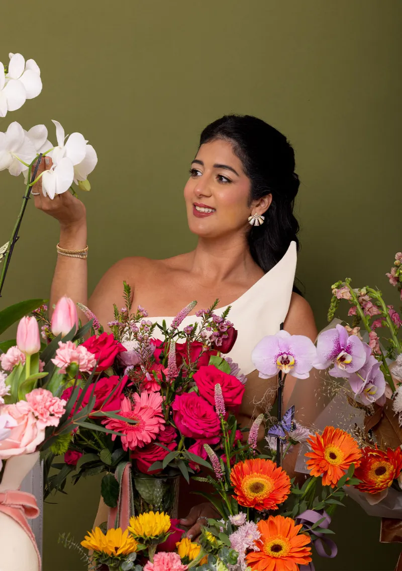 Arte Botánico: Chantal Valenzuela Transforma el Diseño Floral en Recuerdos Inolvidables