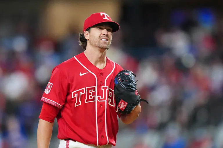 Celebración de lujo: DeGrom poncha a 9 en su cumpleaños 38 y lidera el triunfo de los Rangers