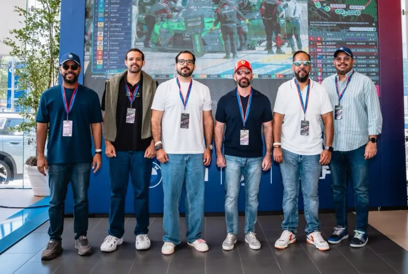 Adrenalina en la pista: Aficionados dominicanos viven la experiencia "Le Mans & F1"