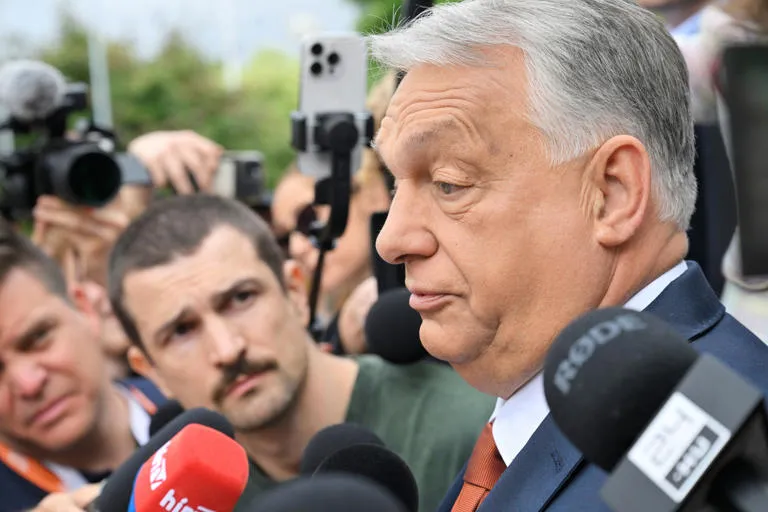 Orbán convoca a líderes ultraderechistas en Bruselas para consolidar su frente europeo
