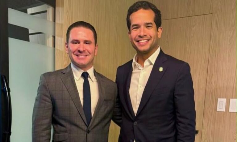 Guillermo Julián Jiménez anuncia su apoyo al proyecto político de Omar Fernández