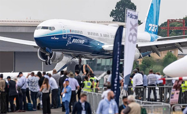 La aviación mundial se cita en la feria de Farnborough, Londres
