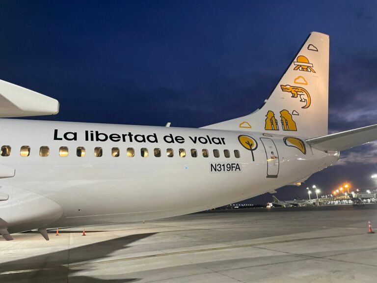Flybondi suspendió a toda su tripulación hasta septiembre