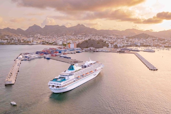 Terminal de GPH en Cabo Verde celebra un año exitoso de operaciones