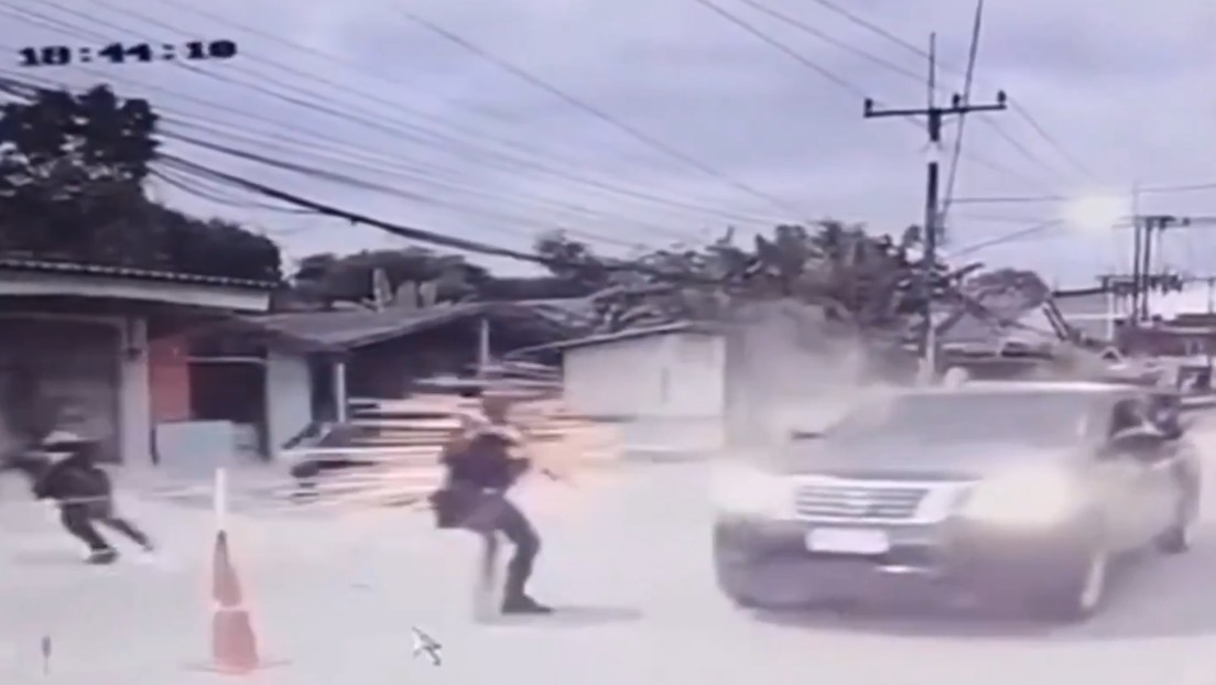 ESPANTOSO VIDEO capta un brutal ataque armado contra un puesto de control