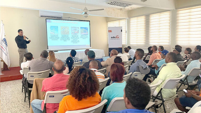 Edesur rehabilitará redes de distribución en Peravia con una inversión superior a los RD 962 millones