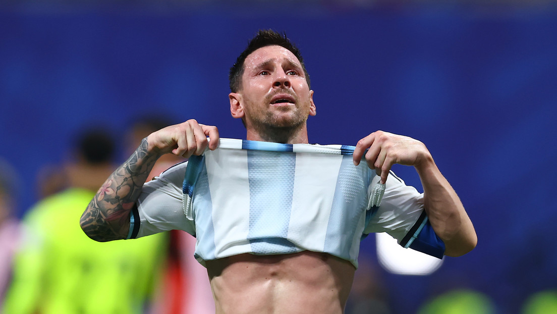 Lágrimas de desahogo: el emotivo llanto de Messi tras la agónica clasificación de Argentina