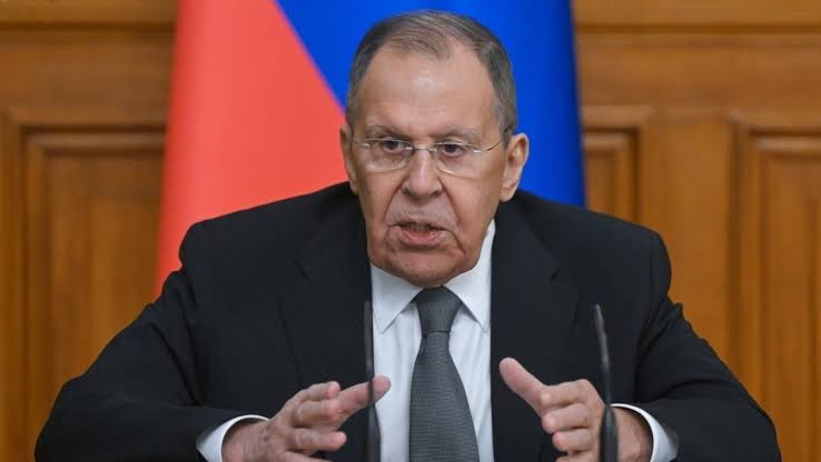 Lavrov: "Ya no creeremos a Occidente cuando diga que quiere soluciones negociadas en Ucrania"
