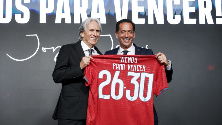 Portugal estrena técnico tras fracaso en el Mundial