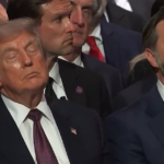 Trump lucha contra el sueño en el funeral de Lindsey Graham