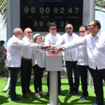 Turismo deja iniciados trabajos de remodelación de la playa Los Almendros y malecón de Baní