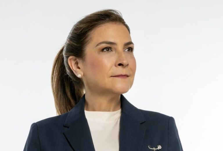 71 % de los ciudadanos valoran positivamente gestión de Carolina Mejía, según encuesta Sondeos
