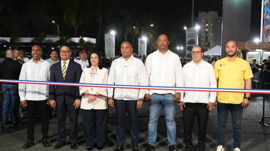 ASOCIVU inaugura su esperada Autoferia en celebración del Día de los Padres