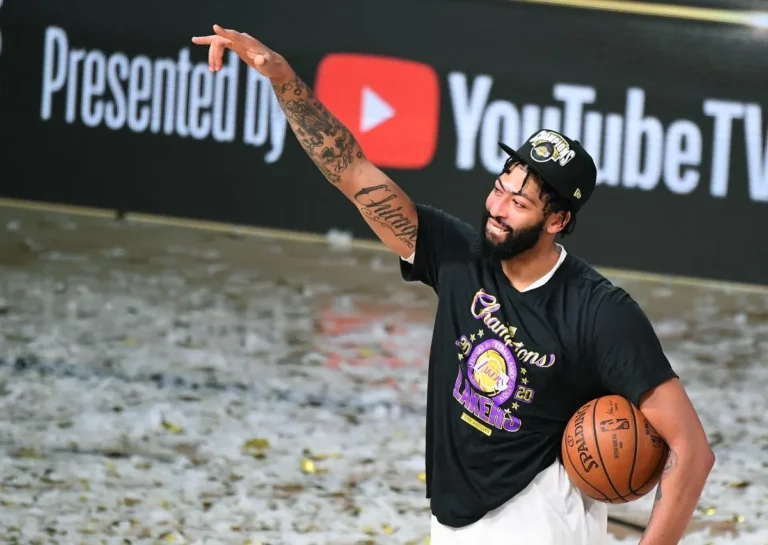 Los Lakers consolidan su pintura: Anthony Davis lidera el proyecto estelar