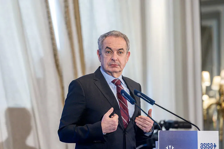 Zapatero solicita la suspensión de la investigación tributaria sobre su patrimonio