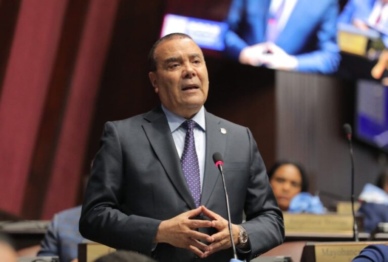 Diputado Alcibíades Tavárez advierte Código Penal no debió aprobarse y discutirse por más tiempo