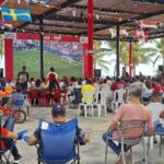 Fanáticos viven la pasión del fútbol en el Malecón Deportivo y se preparan para la final entre España y Argentina
