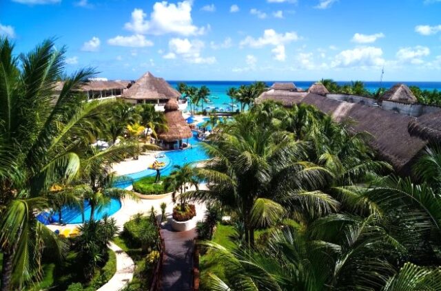 Playa del Carmen: The Reef pasa 3 resorts a Tribute de Marriott