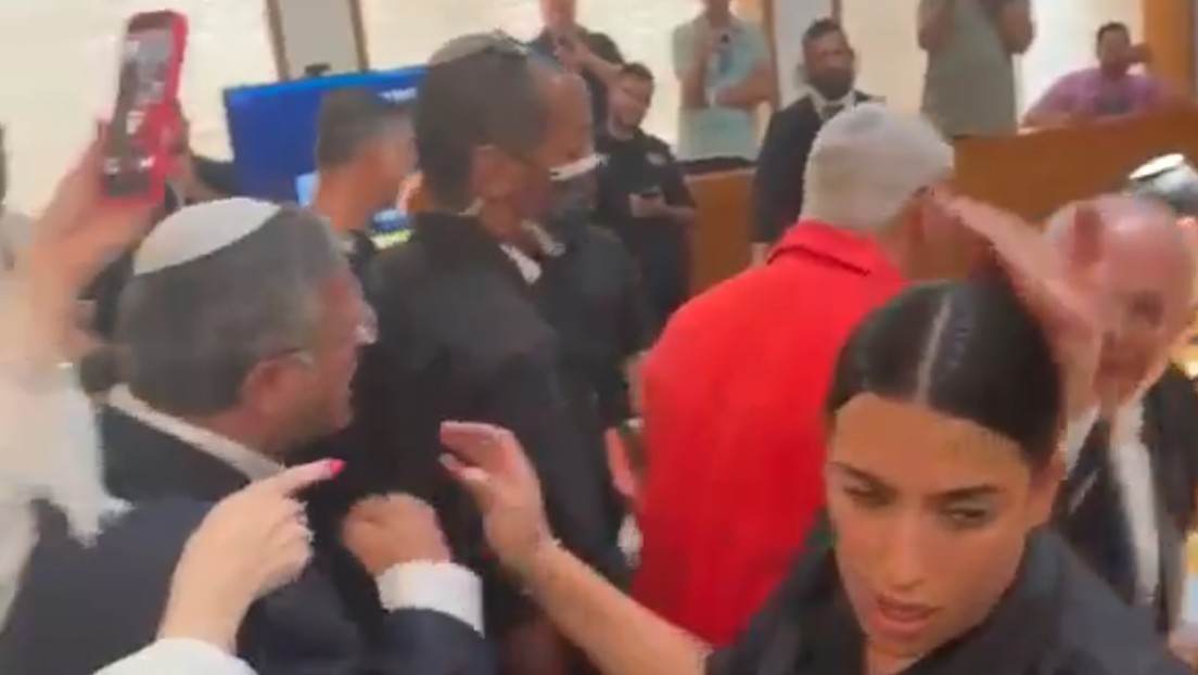 "Patético" y "perro criminal": Ministro radical de Netanyahu y abogado se lanzan insultos en el Supremo