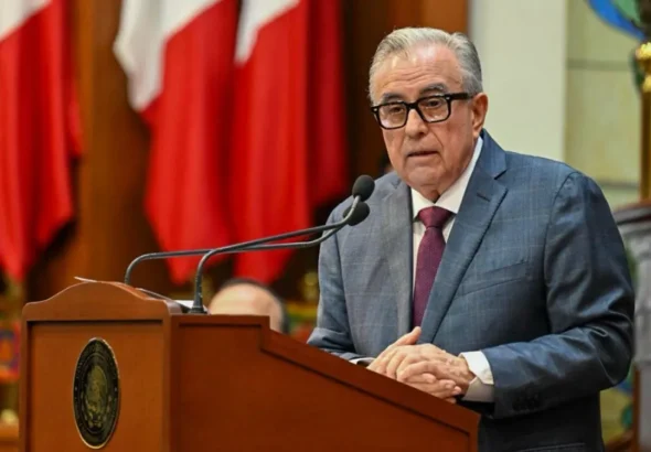 Rubén Rocha Moya solicita nuevamente licencia indefinida en Sinaloa