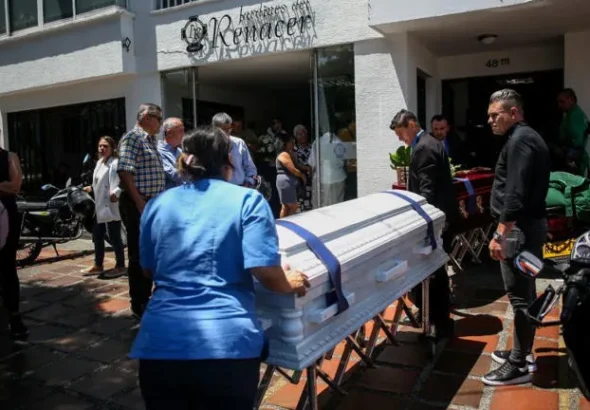 Sube a 314 la cifra de muertos por terremoto en Colombia