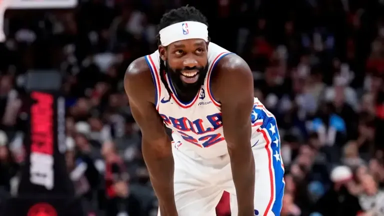Beverley aconseja a LeBron James sobre Philadelphia