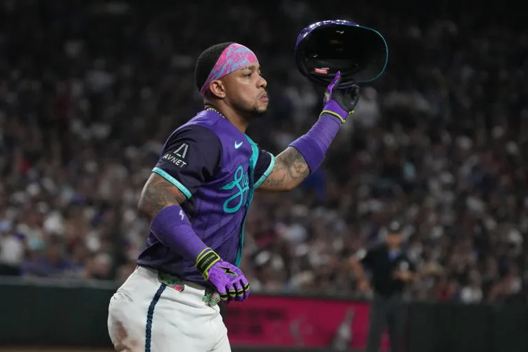 Alarma en Arizona: Ketel Marte enciende las risas y preocupa a los Diamondbacks por lesión