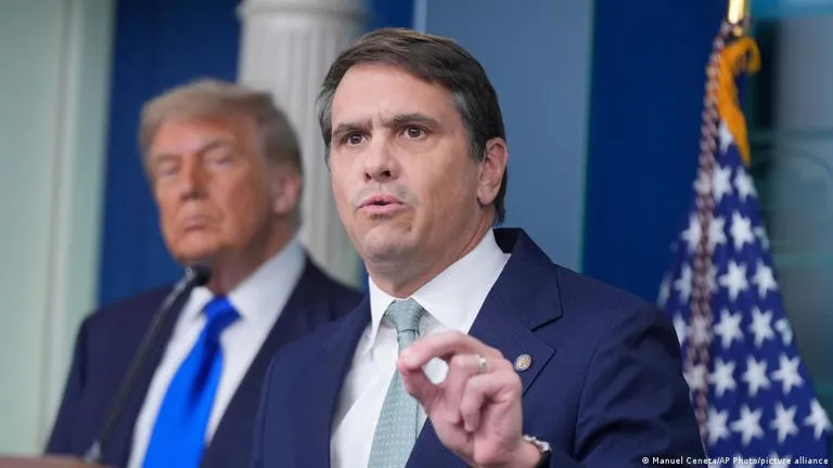 El Senado de Estados Unidos ratifica a Todd Blanche como fiscal general tras una ajustada votación