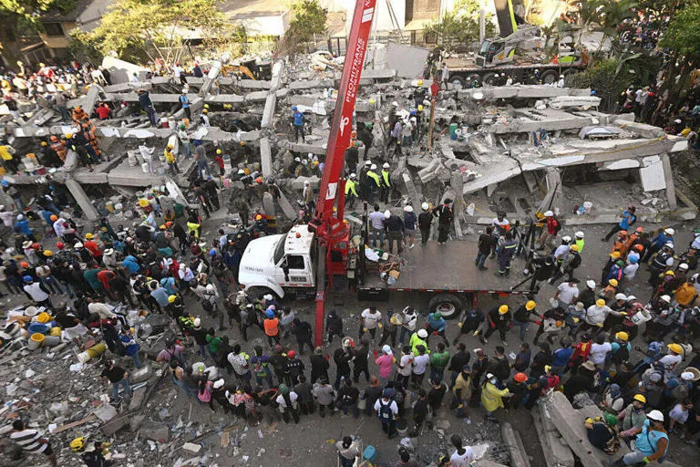 Tragedia en Colombia: La cifra de fallecidos asciende a 281 tras el terremoto y la crisis humanitaria se agudiza