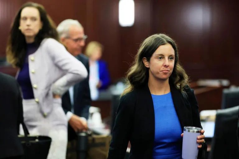 Inicia en Florida juicio por emboscada a ejecutivo de Microsoft