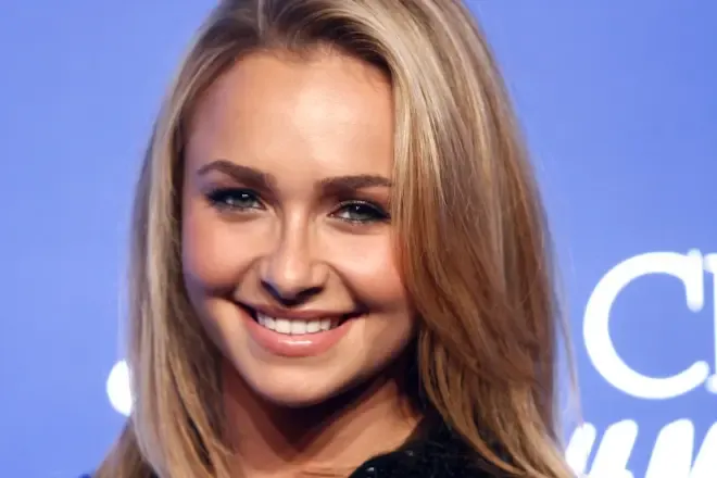 Revelan que el novio de Hayden Panettiere le administró Narcan tras hallarla inconsciente