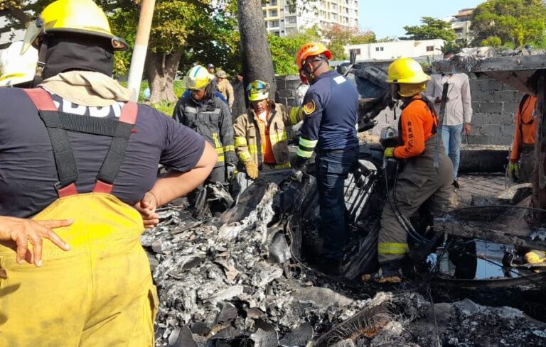 Tragedia en el Malecón: Al menos dos muertos tras voraz incendio de un camión tanquero