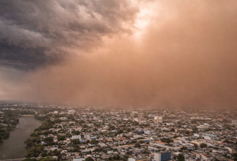 Alerta por calor extremo y polvo del Sahara en República Dominicana: lluvias regresarían este domingo
