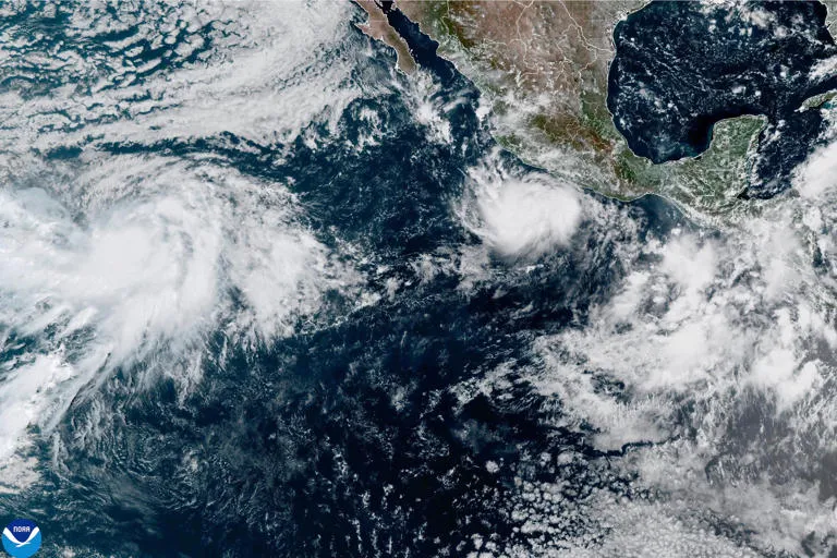 Temporada de Huracanes: Alerta Clave en el Pacífico