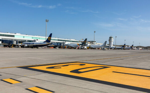 Gran Canaria aumenta pasajeros pero Tenerife Sur pincha en agosto