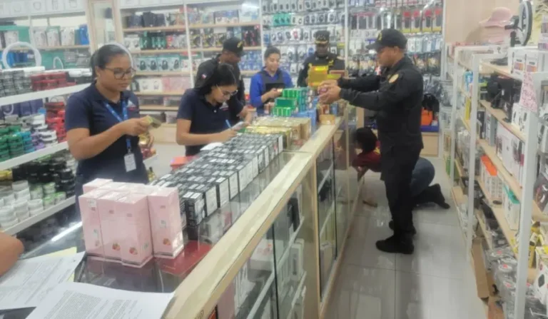 Comercios chinos en República Dominicana