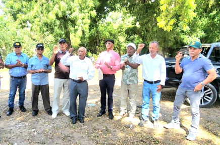 Tabaqueros denuncian crisis por importaciones en 2026