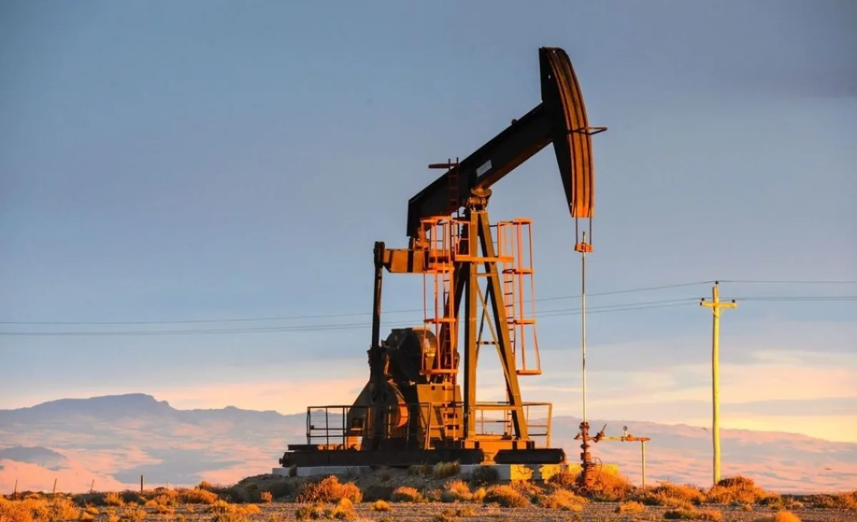 Petróleo de Texas alcanza 91,96 dólares por barril tras ataque a Irán