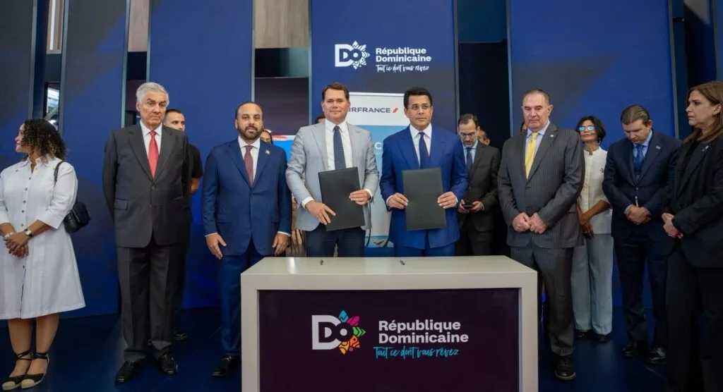 Ministerio de Turismo sella 1 acuerdo clave con Air France hasta 2027