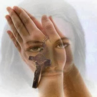 PALABRA DE DIOS VIERNES DE LECTURA Cuando ustedes ven que una nube se va levantando por el poniente, enseguida dicen que va a llover, y en efecto, llueve.