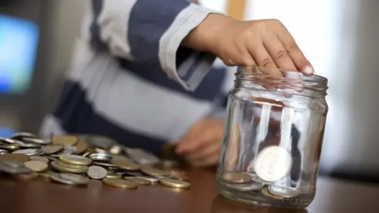 Día Mundial del Ahorro: ¿Por qué cuesta tanto guardar dinero?
