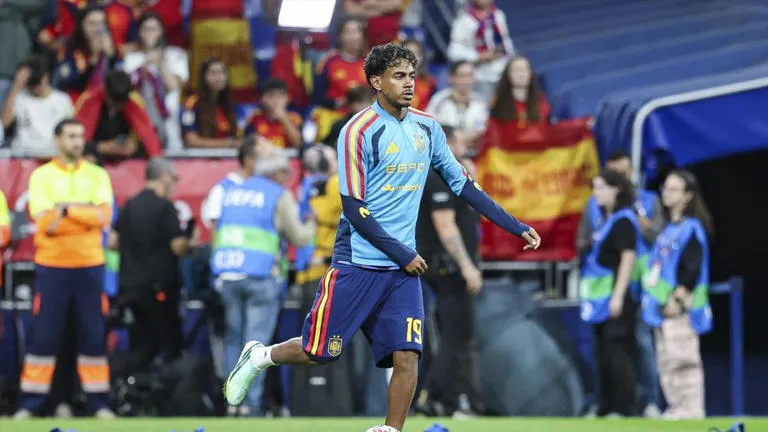 Reacción de Lamine Yamal sobre Mbappé: