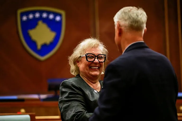 La tercera presidenta de Kosovo