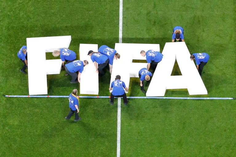 Ramón Vega como presidente de la FIFA: