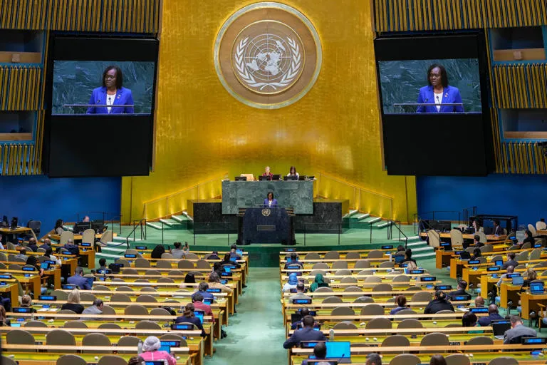 Próxima secretaria general de la ONU: crece el clamor para romper el techo de cristal